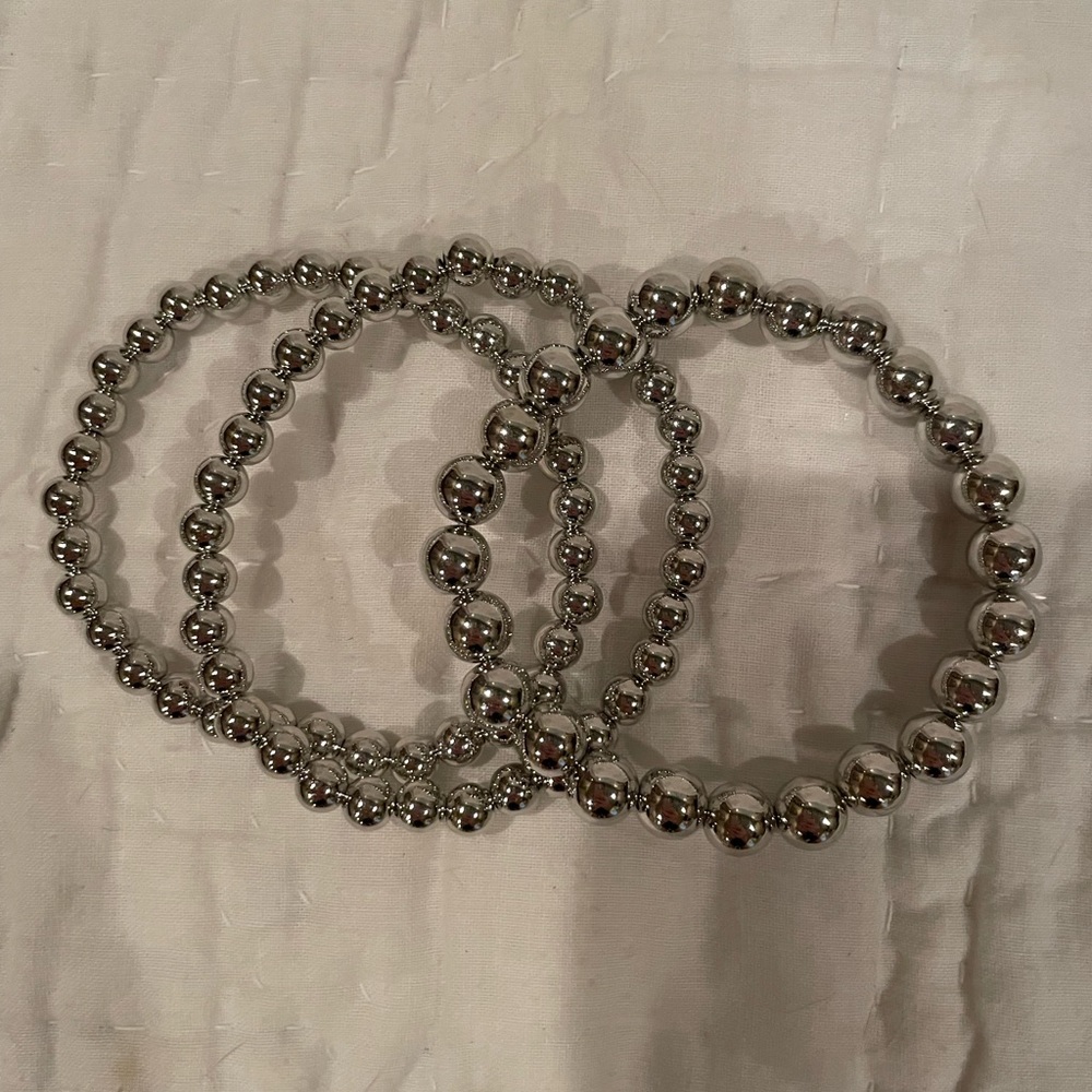 Multiple Chic Beaded Bracelet Sets (all included for same price!) - Picture 3 of 8